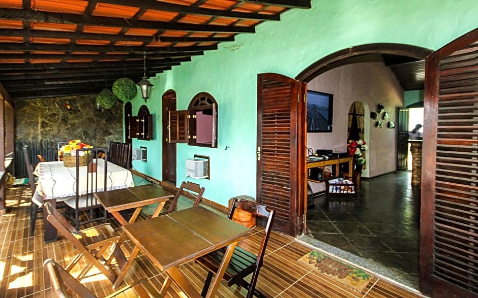 Suites Casa do Barão