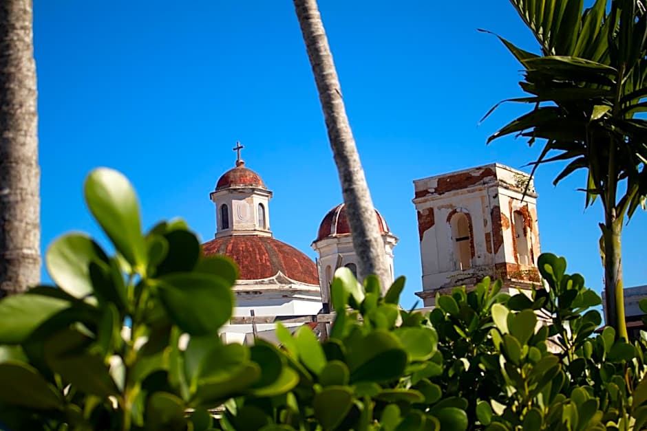 Palacio Provincial San Juan, Curio Collection by Hilton