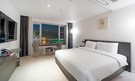 Haven Double Room With Ocean View and High Floor