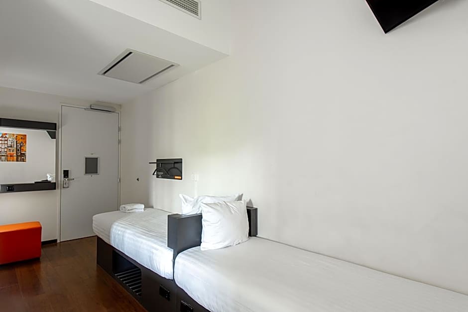 Easyhotel Amsterdam City Centre South