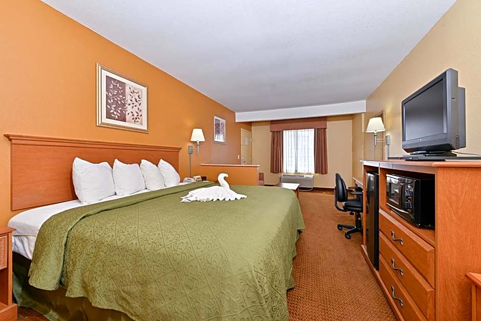 Quality Inn & Suites Cartersville North