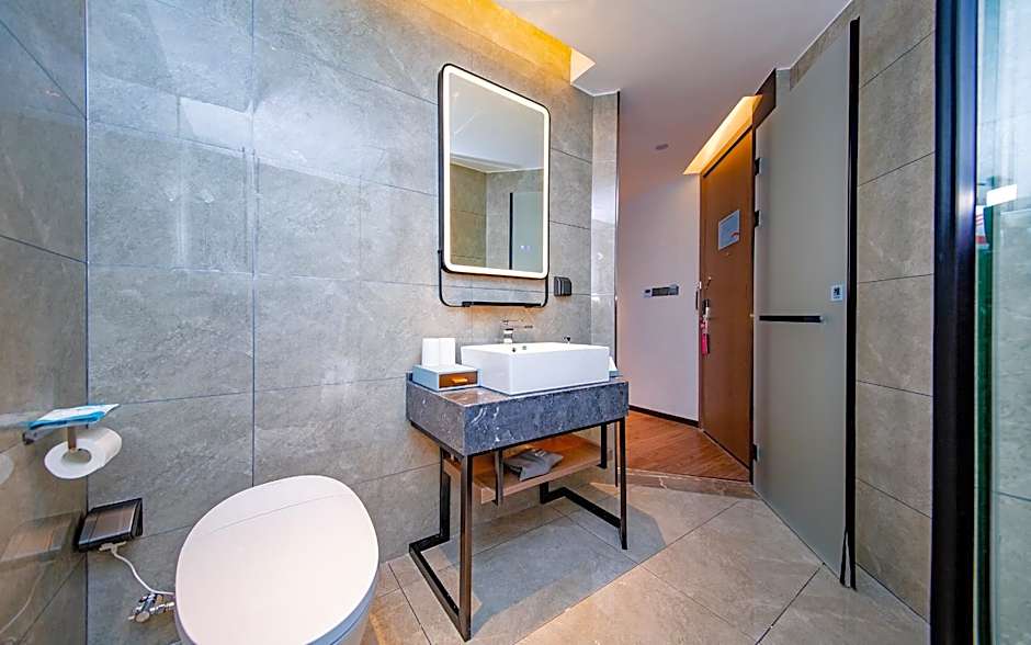 Echarm Hotel Xiaogan Yingcheng Sports Center