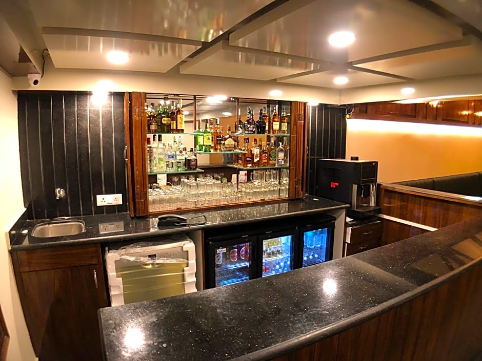 Hotel Himalayan Escape