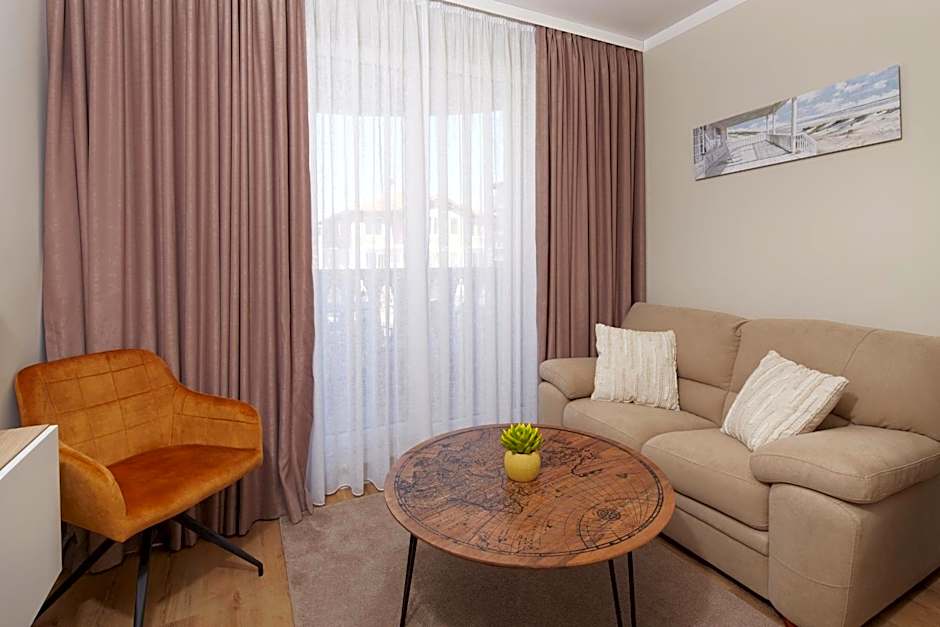 Bellicity Apart Complex