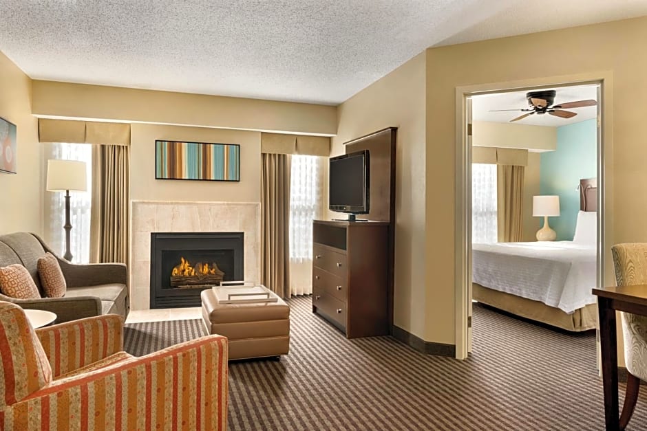 Homewood Suites By Hilton Grand Rapids