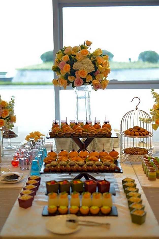 Hotel  Carnival Qingdao