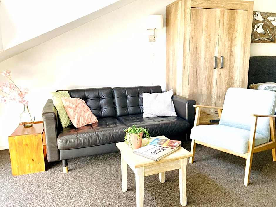 Nicolette Apartments