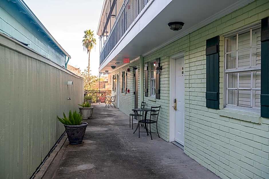 French Quarter Suites Hotel