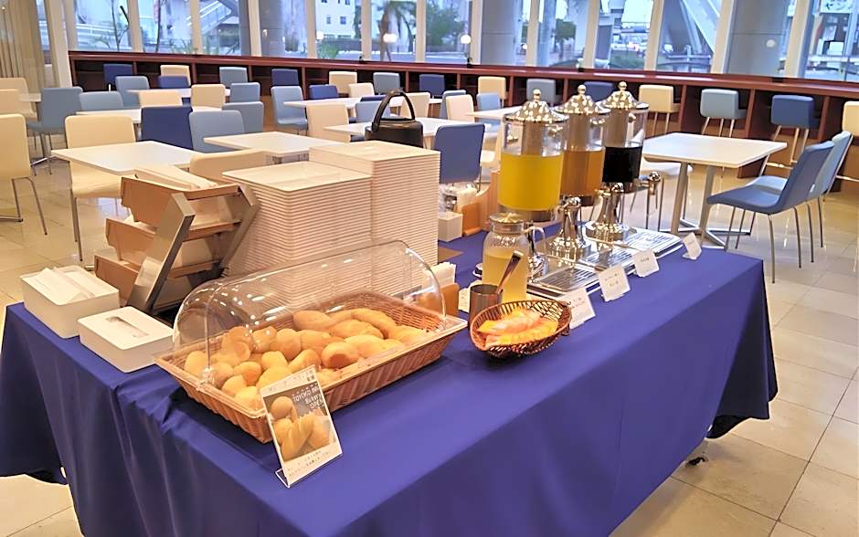 Toyoko Inn Okinawa Naha Asahi-basi Ekimae