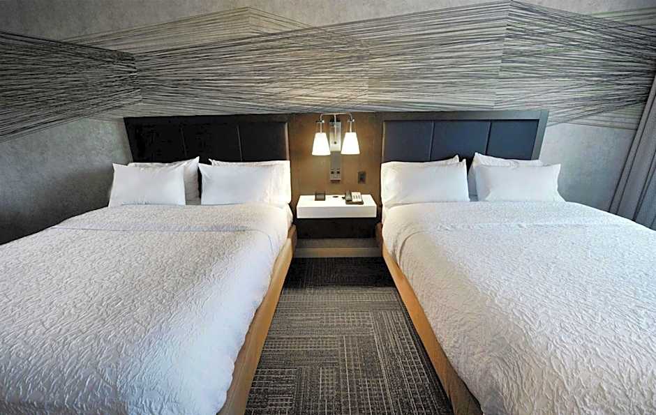 Hampton Inn - Suites by Hilton Quebec City -Saint-Romuald