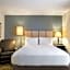Sonesta Simply Suites Hampton