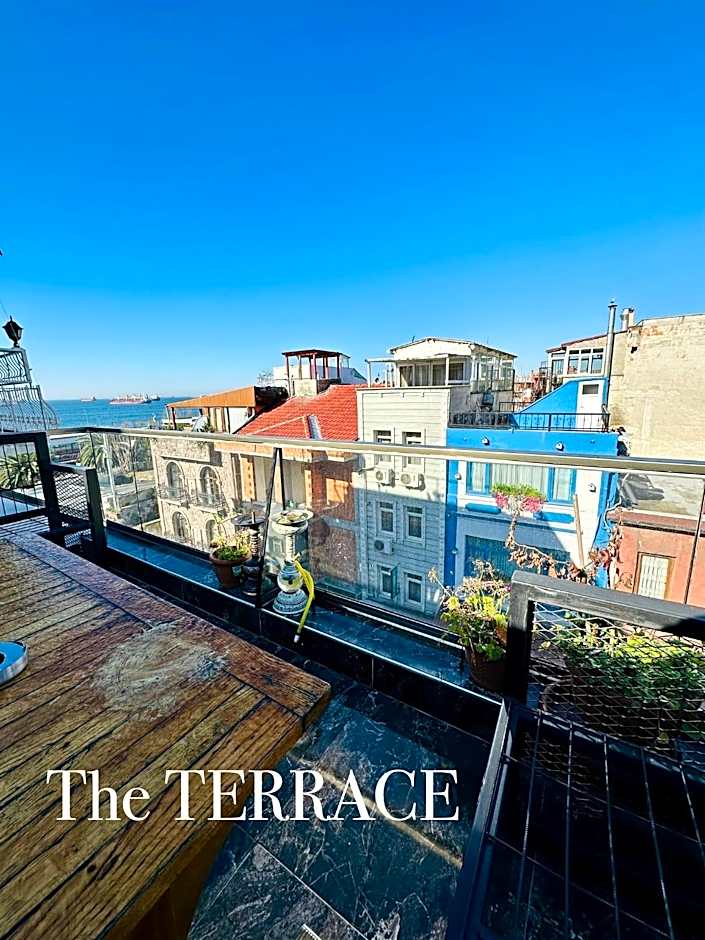 La Petite Maison Hotel