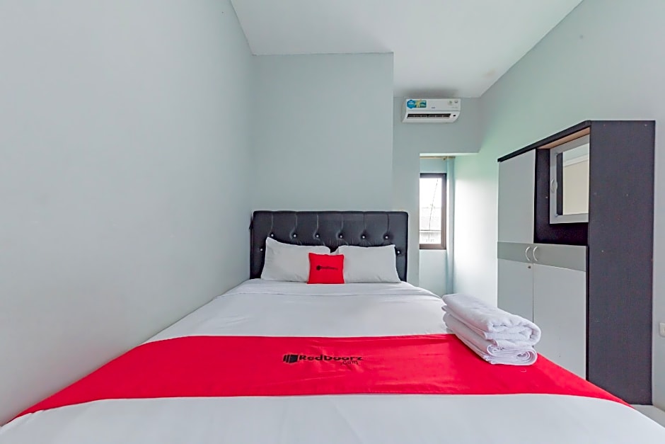 RedDoorz Syariah near RS Hermina Sukabumi