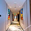 Yeste International Hotel (Helong Store)