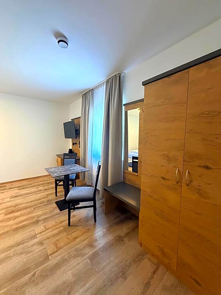 Boutique Hotel zum Ziel - Modern Stay near Basel