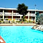 Mid Towne Inn & Suites