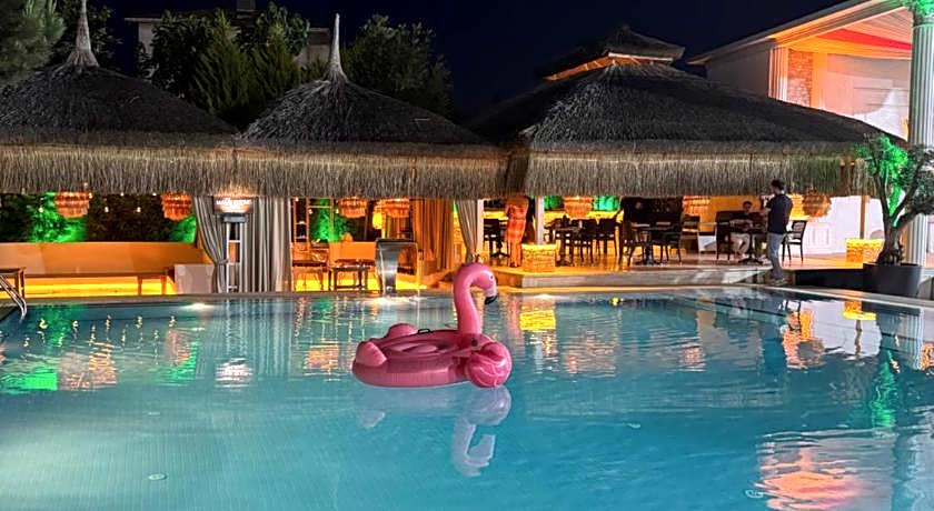 EMRTMES HOTEL & SPA TUZLA