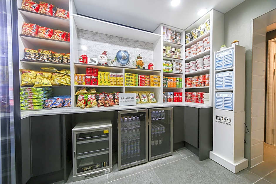 Hotel Yeogiuhtte Gangneung Gyeongpo