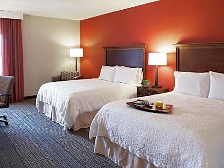 Queen Room with Bath Tub - Disability Access/Non-Smoking