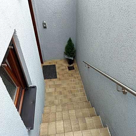 Feels like Home @ Eppinger