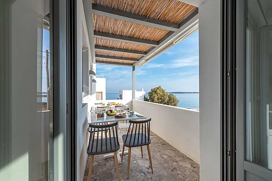 Paros Cape Suites