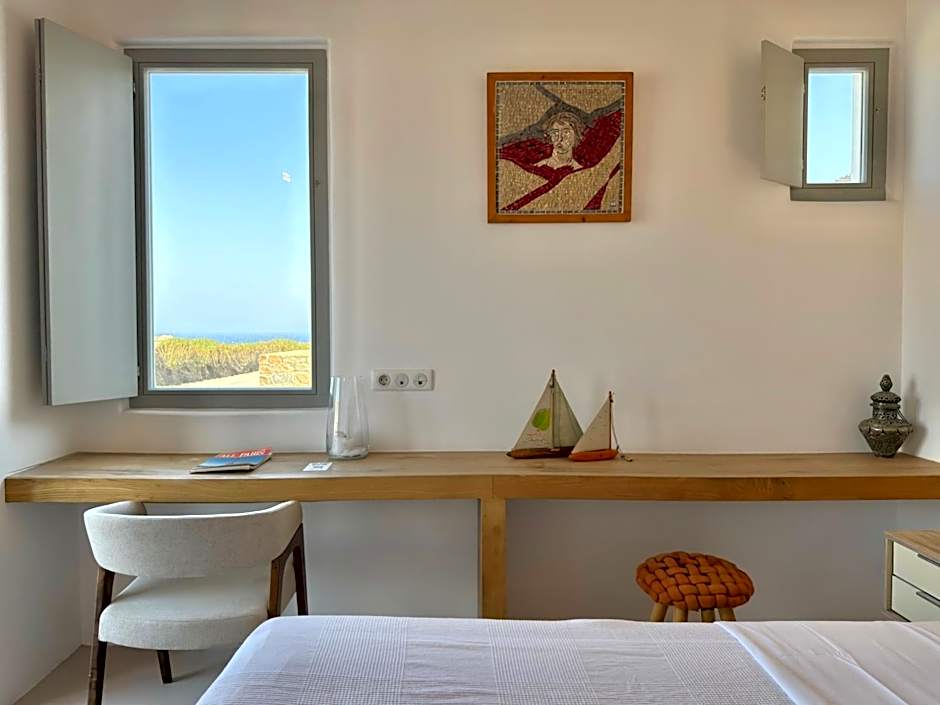 Myconian Crown Suites