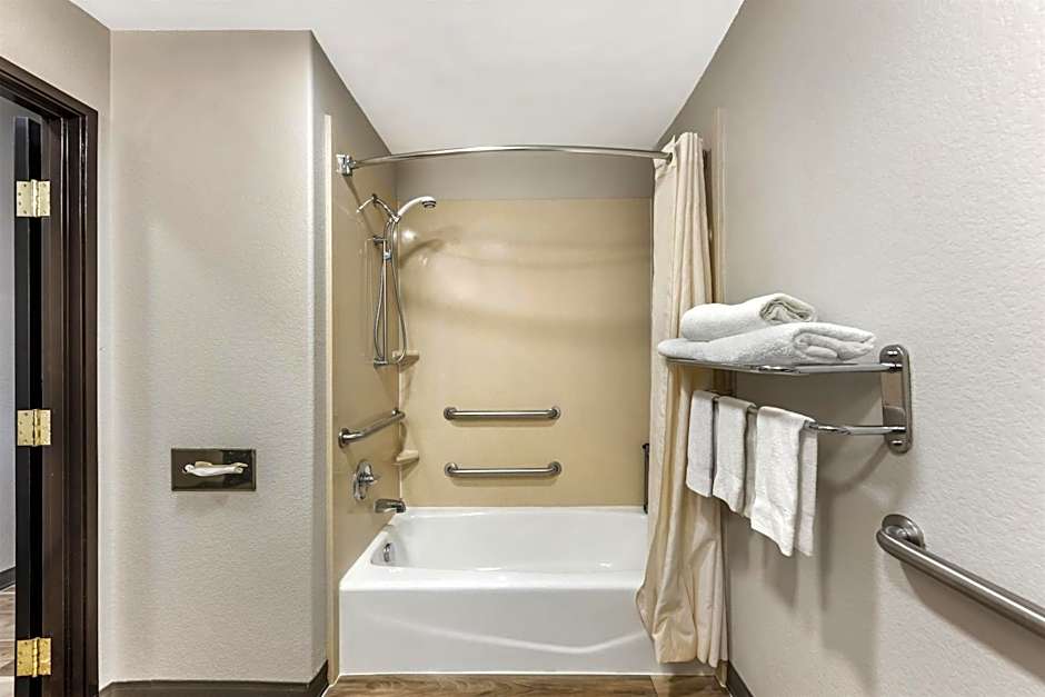 SureStay Plus Hotel by Best Western San Antonio SeaWorld