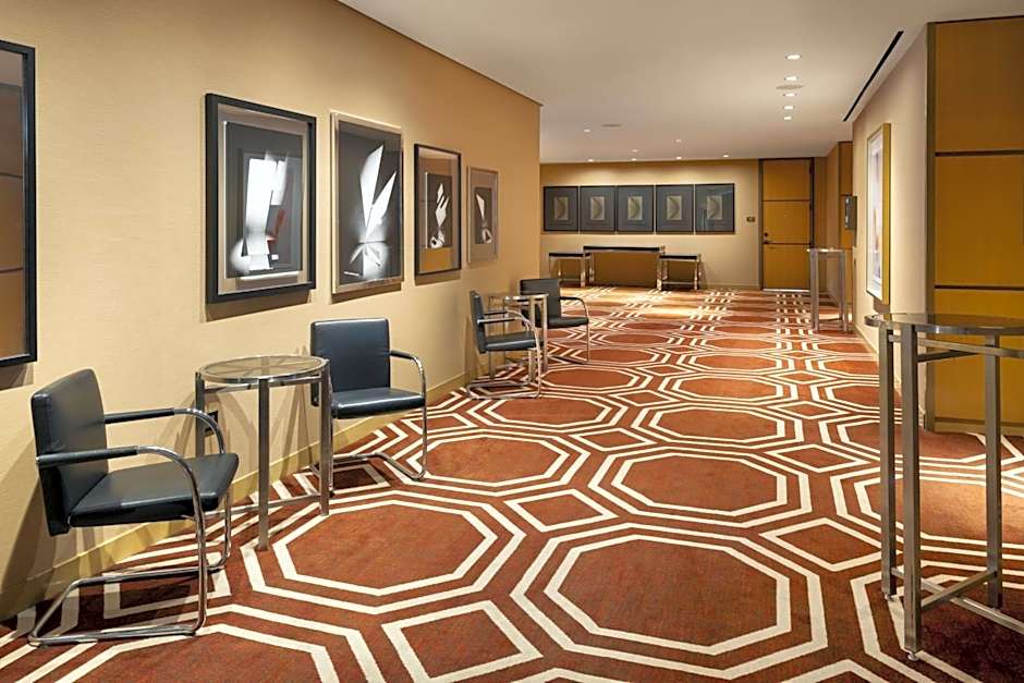 Residence Inn by Marriott Chicago Downtown Magnificent Mile