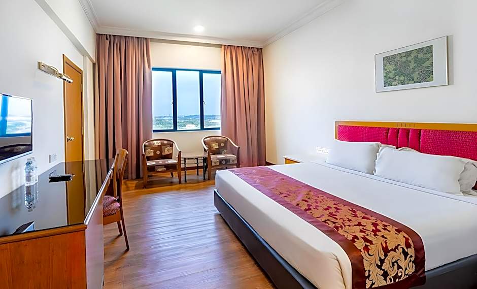 Crystal Crown Hotel Harbour View Port Klang