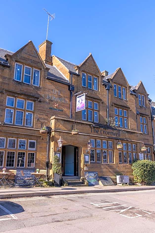 Cromwell Lodge Hotel by Greene King Inns