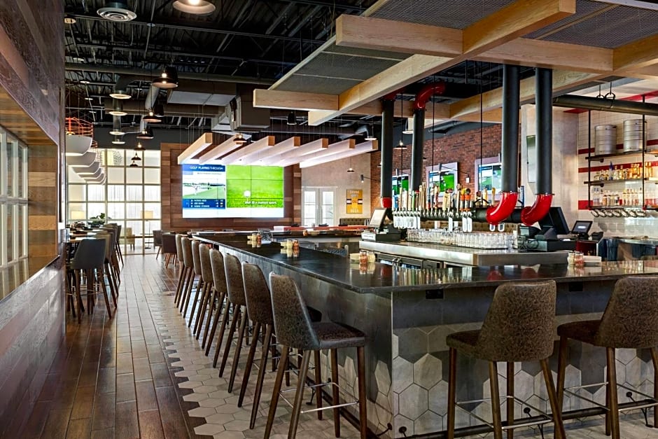 Delta Hotels by Marriott Indianapolis Airport