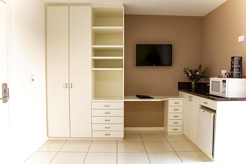 Photo 1 of 2 of Luxury 2 Beds