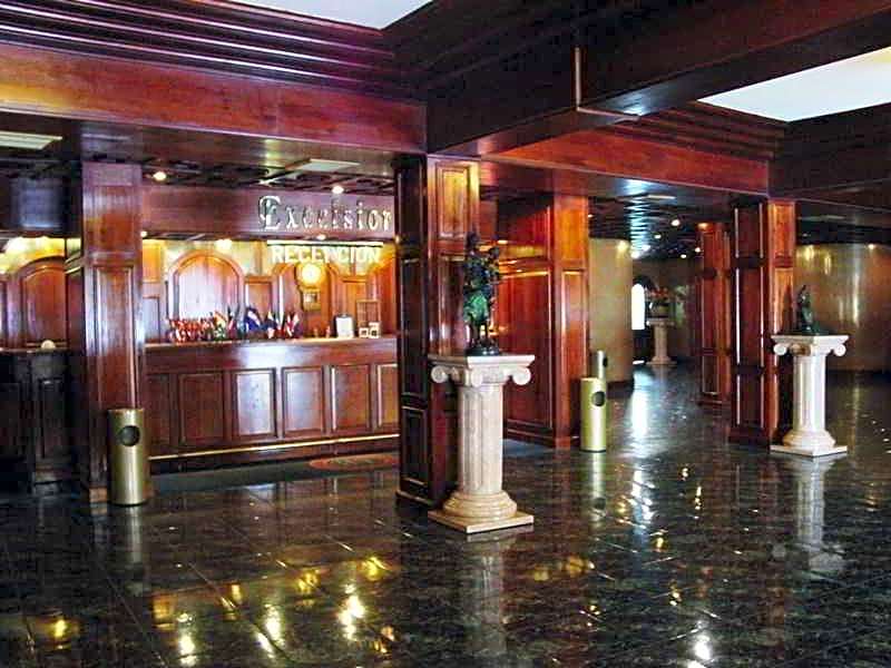 Hotel Excelsior