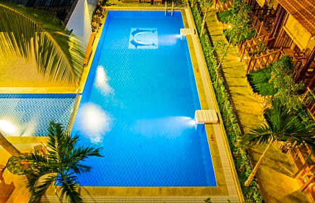 Blue Ocean Hotel