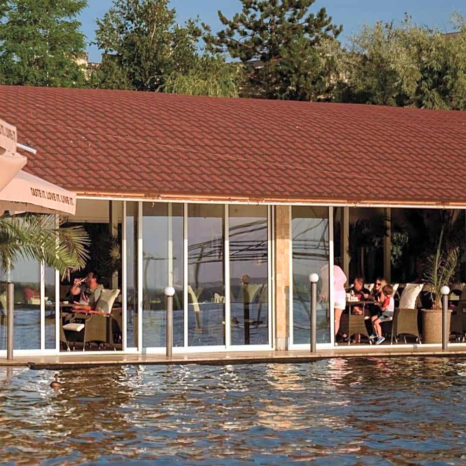 Hotel La Scoica Land