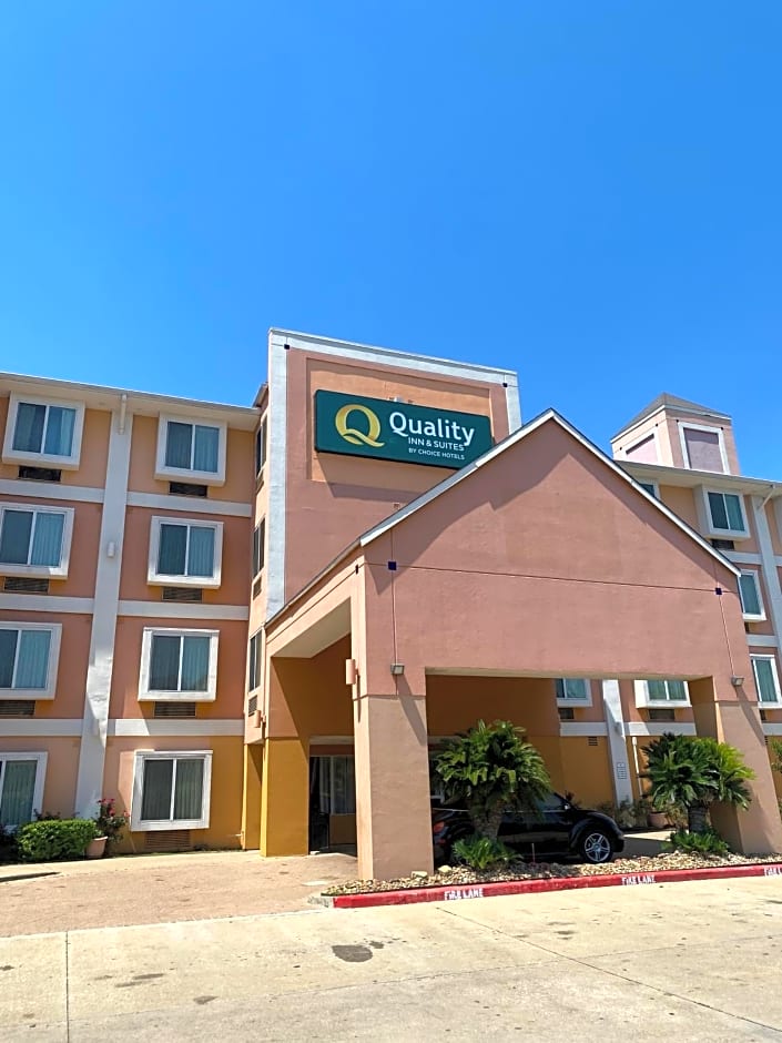 Quality Inn and Suites Westchase