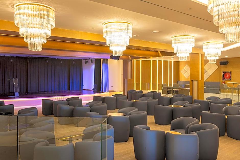 Hipotels Barrosa Palace & Spa