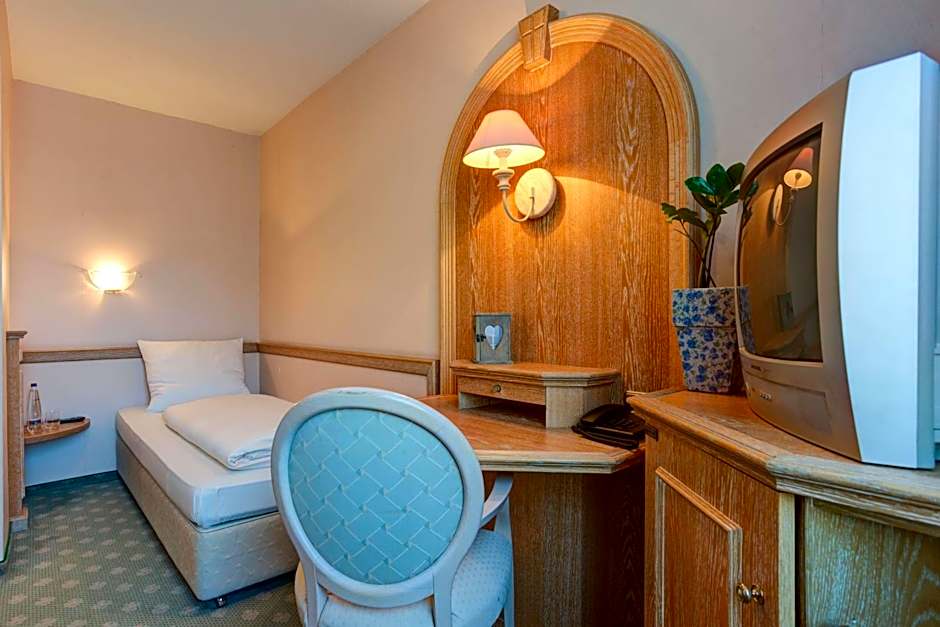 Centro Hotel Stern, Trademark Collection by Wyndham