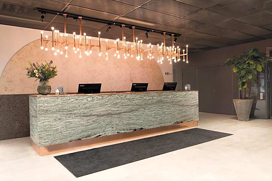 Elite Hotel Carolina Tower