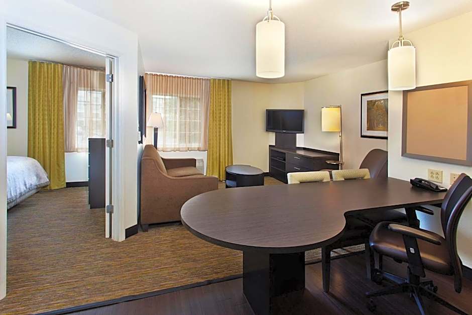 Candlewood Suites Wichita Airport By IHG