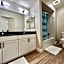 Spacious 2 Bedroom 2 Bathroom In Gated Community