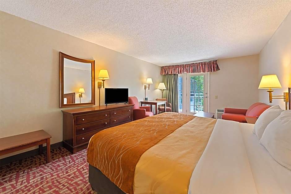 SureStay by Best Western Cherokee on the River
