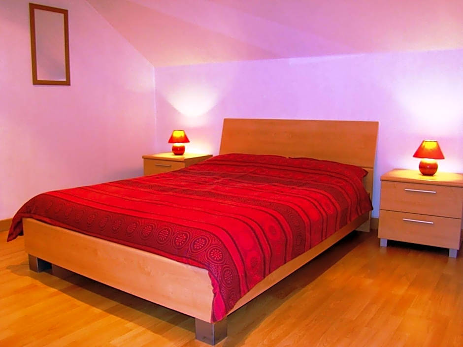 B&B Woodside