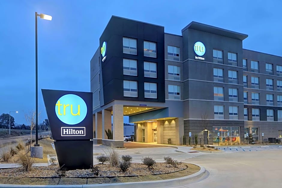 Tru by Hilton Oxford