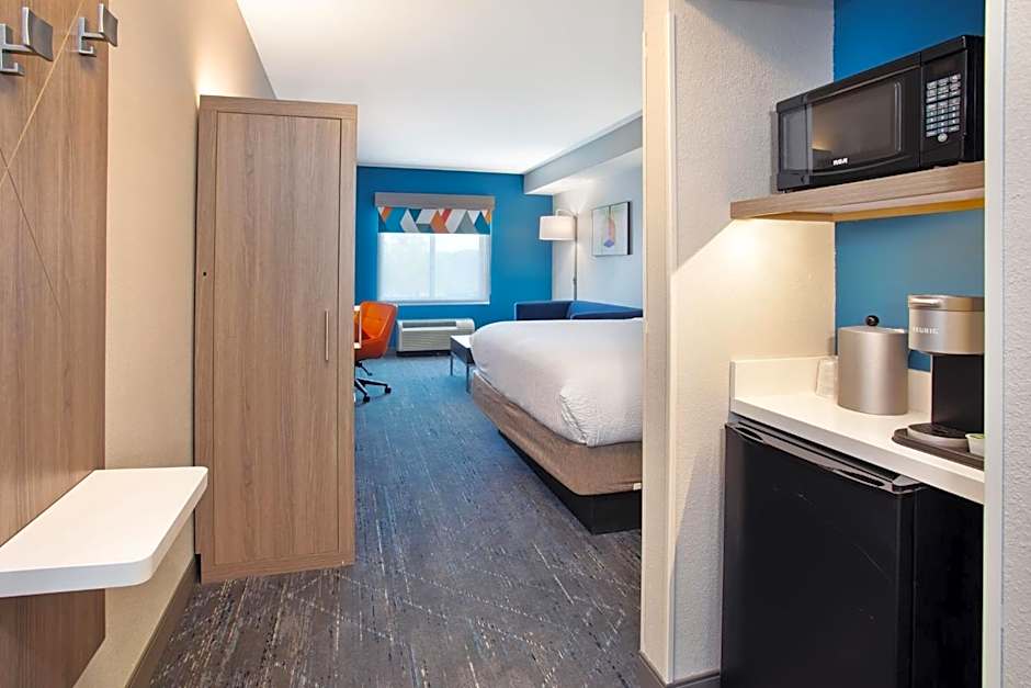 Holiday Inn Express Augusta North By IHG