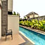 Townhouse Oak Signature Hotel