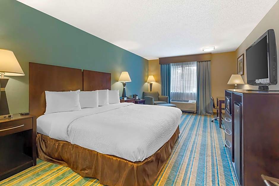 Best Western Berkshire Hills Inn And Suites
