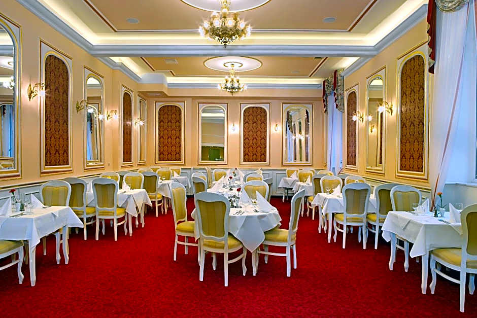 Ensana Hvězda - Imperiál - Neapol