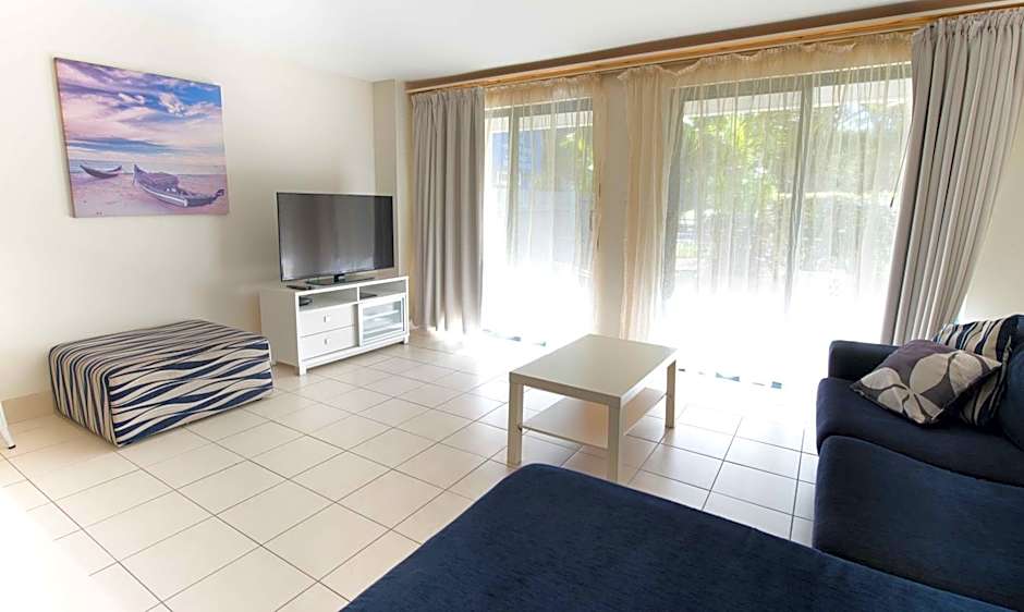 Nelson Bay Breeze Holiday Apartments