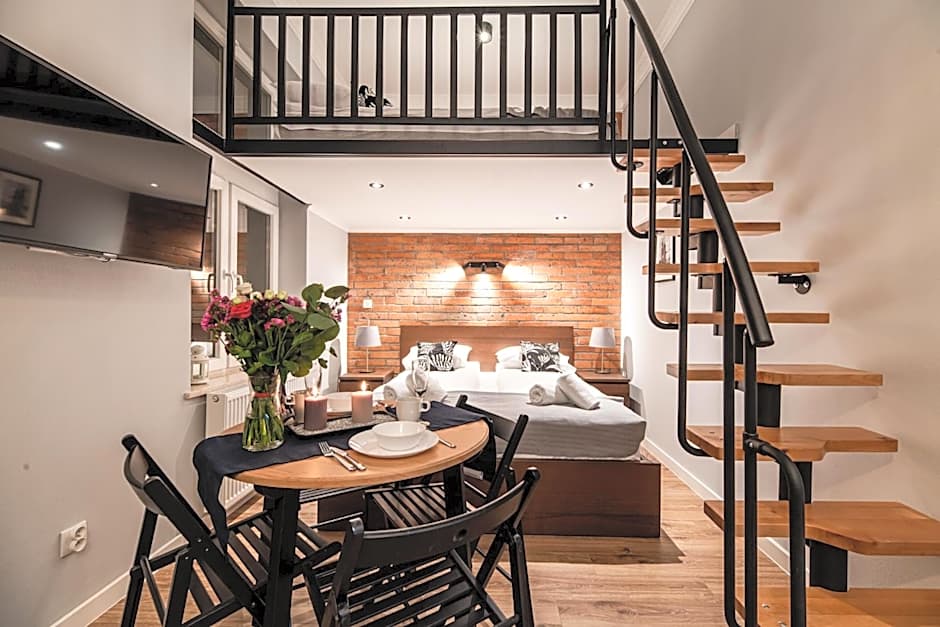 Lubomirskiego 23 Residence - great location, 10 min to Main Square by foot, right next to Main Rail and Bus Station